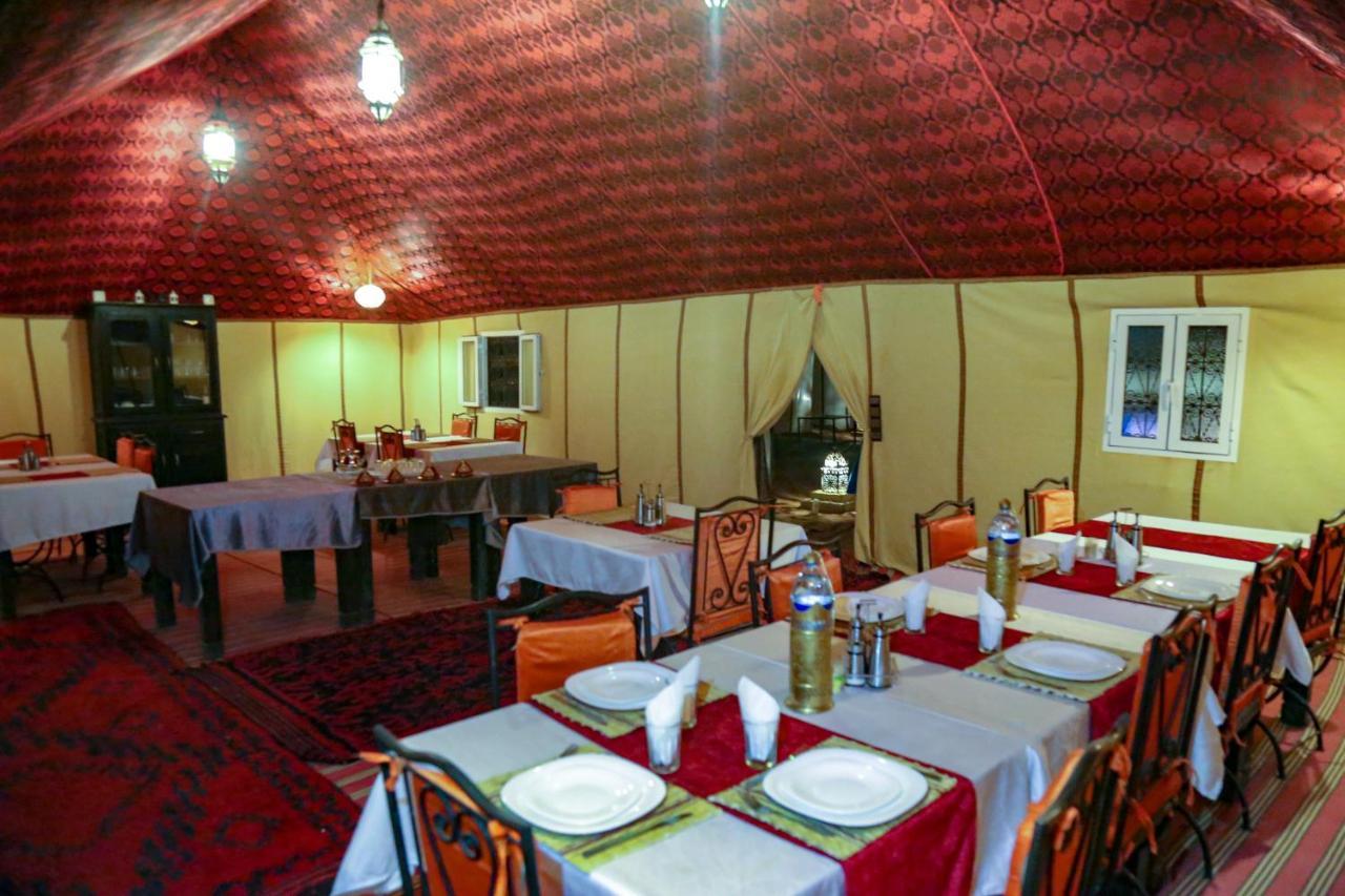 Отель Sahara Desert Luxury Camp Мерзуга Экстерьер фото